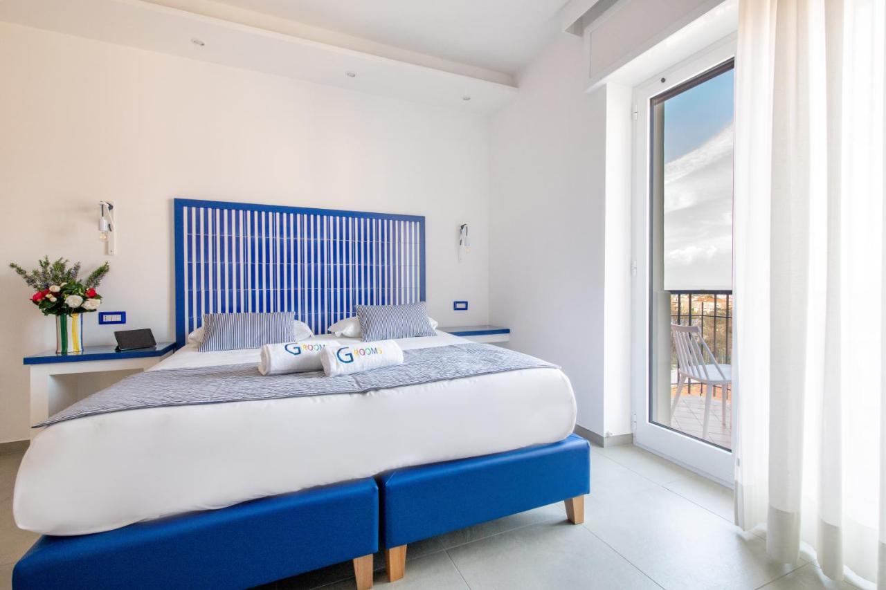 Al Campanile Hotell Sant'Agnello Exteriör bild