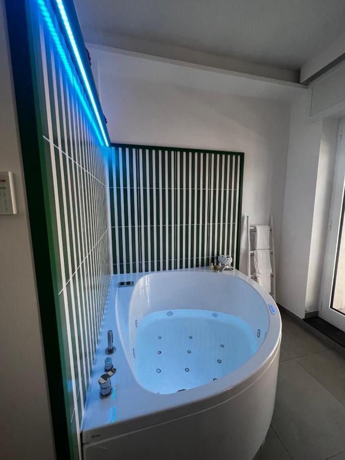 Al Campanile Hotell Sant'Agnello Exteriör bild