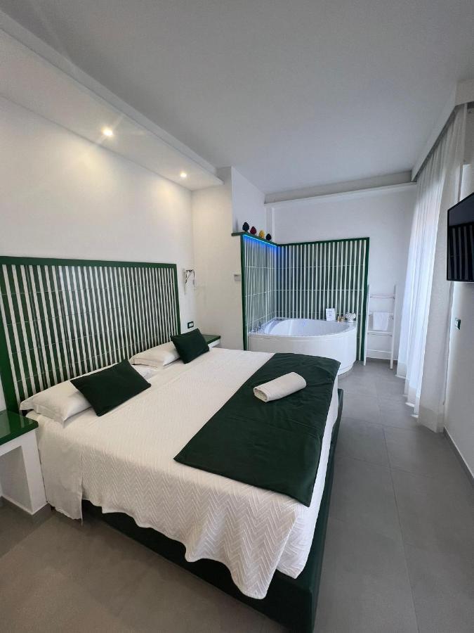 Al Campanile Hotell Sant'Agnello Exteriör bild